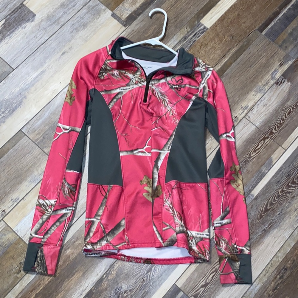 Pink Realtree Athletic Top